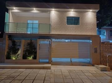 Casa · 230m² · 4 Quartos · 2 Vagas · Casa com 04 quartos a venda no Benedito Bentes, R$ 499.000,00