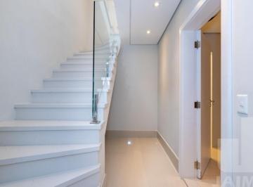 Casa · 542m² · 4 Quartos · 7 Vagas · Sobrado para venda em Pacaembu com 4 quartos, sendo 3 suítes, 542m²