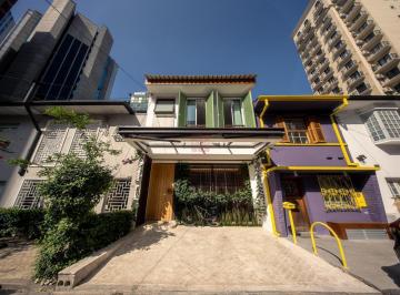 Casa · 300m² · 3 Quartos · 3 Vagas · Casa de Alto Padrão à Venda no Itaim Bibi - 3 Suítes e Spa