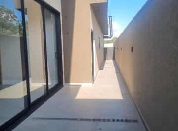 Casa · 340m² · 3 Quartos · 6 Vagas · CASA TÉRREA DE ALTO PADRÃO À VENDA – CONDOMÍNIO ALTAVIS
