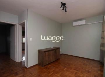 Apartamento · 68m² · 2 Quartos · Apartamento com 3 quartos para alugar no bairro Cristal