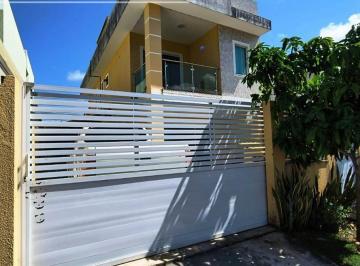 Foto 02 · Bem localizada com 3 suítes, piscina privativa e energia solar.