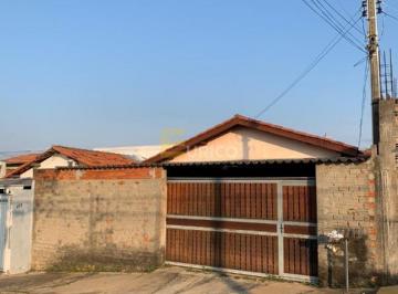 Casa · 70m² · 3 Quartos · 2 Vagas · Casa para venda em Samambaia de 70.00m² com 3 Quartos e 2 Garagens