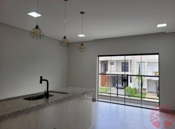 Casa · 140m² · 3 Quartos · 4 Vagas · Casa de Condomínio para venda em Corrupira de 140.00m² com 3 Quartos, 1 Suite e 4 Garagens