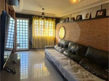 Casa · 158m² · 3 Quartos · 3 Vagas · Casa de Condomínio para venda em Utinga de 158.00m² com 3 Quartos e 3 Garagens