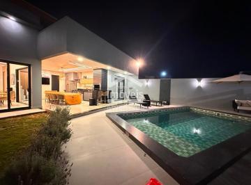 Casa · 215m² · 3 Quartos · 4 Vagas · Casa de Condomínio para venda em Jardim Das Flores de 215.00m² com 3 Quartos, 1 Suite e 4 Garagens