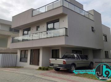 Casa · 191m² · 3 Quartos · 2 Vagas · Casa em Condomínio Sta Felicidade | Armários Planejados, Ático e Terraço com Opção Caução no Cartão