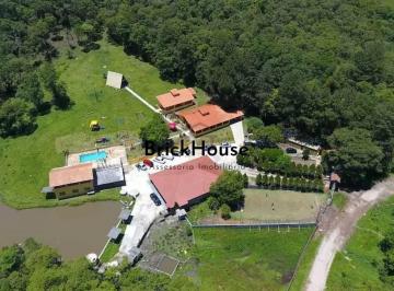 9aa34df22215c9c0fe7ce988cdc0d18dc752c701 · Sítio de Lazer em Rio Grande da Serra - 4 Quartos Chalés, Piscina, Lago e Campo de Futebol