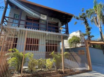 Casa · 375m² · 7 Quartos · Casa para aluguel - no Centro