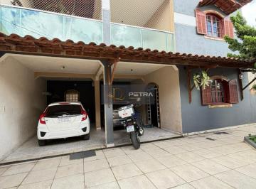 Casa · 280m² · 4 Quartos · Casa à venda - no Parque das Acácias