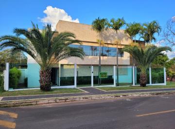 Excelente casa de esquina com 3 frentes, 4 quartos sendo 2 semi-suítes, piscina · CASA 4 SUÍTES COMPLETA ESQUINA