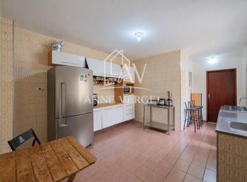 Casa · 254m² · 4 Quartos · 3 Vagas · Sobrado 4 quartos com 2 suítes à venda no Km 18, em Osasco, próximo à UNIFESP, 3 vagas de garagem, 2