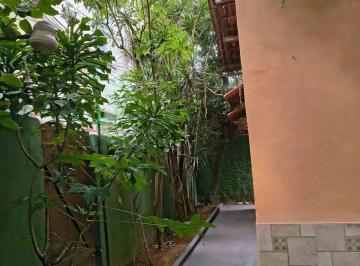 Casa · 70m² · 2 Quartos · Casa em Pituaçu, com dois quartos e quintal amplo