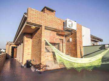 Apartamento · 255m² · 5 Quartos · 2 Vagas · Cobertura Duplex com Garagem no Menino Deus