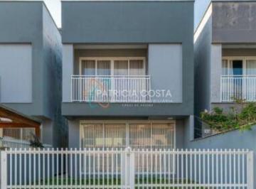 Casa · 91m² · 2 Quartos · 2 Vagas · Lindo Sobrado mobiliado à venda no Pinguirito-Garopaba/SC
