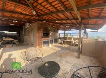 Apartamento · 182m² · 4 Quartos · 2 Vagas · Cobertura de 182 m² e 4 quartos no bairro Santa Cruz à venda por R$ 745.000