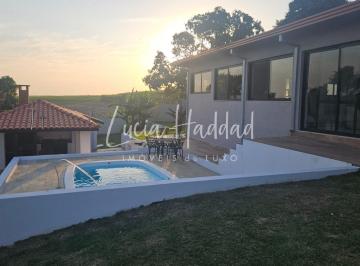 1 · Casa de condomínio no Vale das Laranjeiras