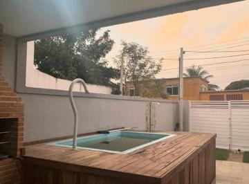 785660f1573c49be6595c0a354c02f2010f7a5f8 · Casa com 2 dormitórios, 80 m² - venda por R$ 350.000,00 ou aluguel por R$ 1.900,00/mês - Guaratiba -