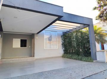 Casa · 154m² · 2 Quartos · 2 Vagas · Casa de Condominio em Horto Florestal - Sorocaba, SP