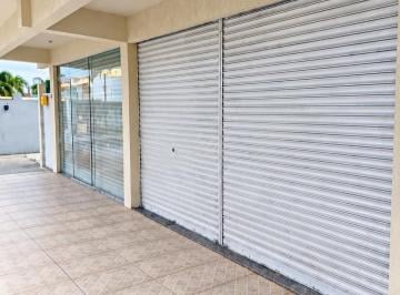 Comercial · 120m² · Casa à venda em Extensão do Bosque, Rio das Ostras | 120m²