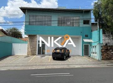 Comercial · 220m² · 3 Vagas · SALÃO PARA LOCAÇÃO NA VILA SANTANA.