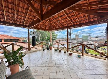 Casa · 160m² · 4 Quartos · 3 Vagas · Casa com 4 quartos - Bairro Campo Alegre - Lote de 210m