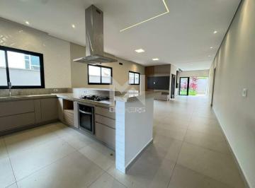 Casa · 203m² · 3 Quartos · 2 Vagas · Casa TÉRREA para alugar no Condomínio Recanto dos Paturis em Vinhedo - SP