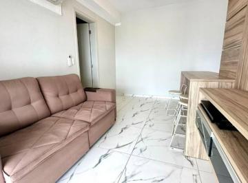299e392f78bde1effd2170e08ba84b4f23e62f33 · Apartamento de 1 Dormitório, mobiliado, sacada, com area de lazer, 50m² – Ponta da Praia | R$ 5.000/