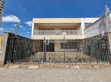 Casa · 370m² · 6 Quartos · 4 Vagas · Casa Comercial para aluguel, 6 quartos, 2 suítes, 4 vagas, Centro - Piracicaba/SP