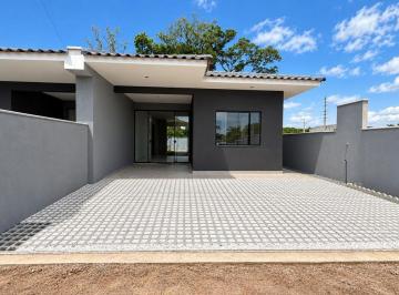 Casa · 95m² · 3 Quartos · Casa com 03 quartos próximo ao. centro comercial a 700 metros da praia em Itapoá-SC