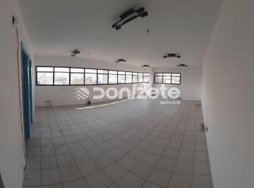 Comercial · 83m² · 1 Vaga · Sala comercial de 83 m² para locação no Centro de Santo André