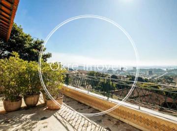 Casa · 639m² · 6 Quartos · 2 Vagas · Casa de rua : Triplex / Residencial / Santa Teresa
