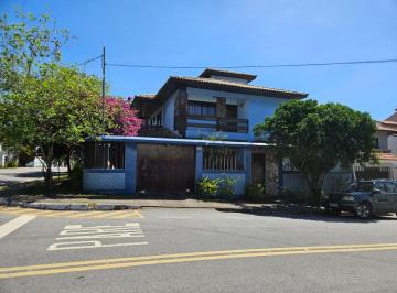 Casa de 6 quartos, Macaé · VENDO CASA ESPETACULAR COM 6 QUARTOS NO RIVIERA FLUMINENSE EM MACAÉ