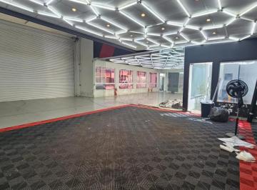 Comercial · 279m² · 8 Vagas · Salão Comercial para Locação - Excelente Localização