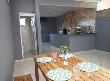 Casa · 125m² · 3 Quartos · 2 Vagas · Sobrado com 125m² no Parque São Rafael: 3 Dormitórios (2 Suítes), Área Gourmet e