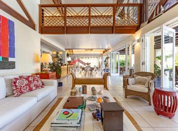 Casa · 471m² · 7 Quartos · 4 Vagas · Casa de condomínio em Avenida Deble Luíza Derani - Baleia - São Sebastião/SP