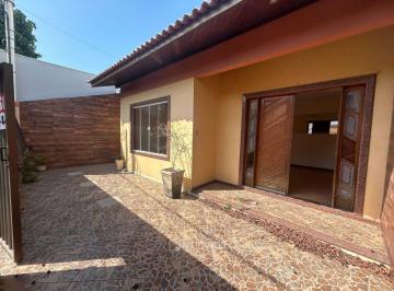 Casa de 3 quartos, Macaé · ALUGO ÓTIMA CASA COMERCIAL COM 3 QUARTOS NO CAVALEIROS EM MACAÉ