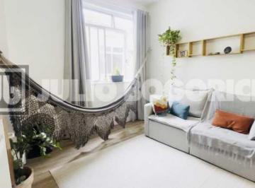 Apartamento · 55m² · 2 Quartos · Rua Teodoro da silva , 2 quartos todo reformado, condomínio barato, Oportunidade