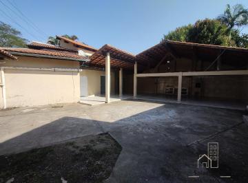Casa · 200m² · 3 Quartos · 2 Vagas · Casa em Vila Pinheiro, Itatiaia/RJ de 200m² 3 quartos à venda por R$ 345.000,00