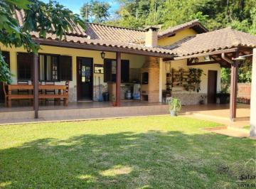 Casa · 278m² · 4 Quartos · 2 Vagas · Casa em Centro, Itatiaia/RJ de 278m² 4 quartos à venda por R$ 1.700.000,00