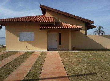 Casa · 133m² · 3 Quartos · Casa para venda em Centro de 133.00m² com 3 Quartos e 1 Suite