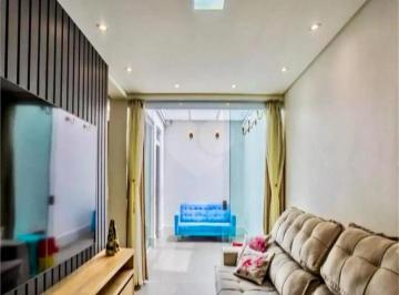 Casa · 155m² · 3 Quartos · 2 Vagas · Casa de Condomínio para venda em Utinga de 155.00m² com 3 Quartos, 3 Suites e 2 Garagens