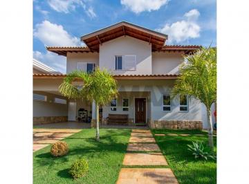 Casa · 226m² · 3 Quartos · 2 Vagas · Casa de Condomínio para venda em Condomínio Residencial Samantha de 226.00m² com 3 Quartos e 2 Garag