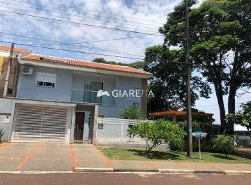 Casa · 143m² · 1 Quarto · 2 Vagas · Sobrado semi mobiliado para locação na VILA INDUSTRIAL, TOLEDO - PR
