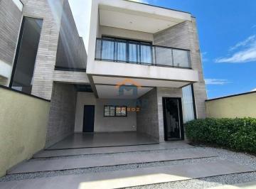 Casa · 180m² · 6 Quartos · 2 Vagas · Sobrado de Alto Padrão a 270 metros do mar