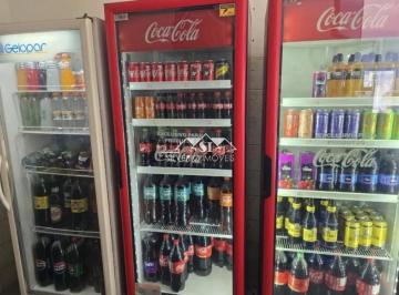Imagem 1 · Prédio Inteiro para venda em Mosela, Petrópolis
