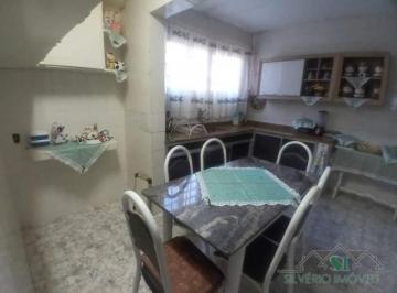 Imagem 1 · Casa para venda em Carangola, Petrópolis