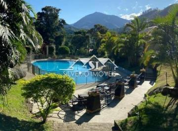 Imagem 1 · Apartamento para venda em Samambaia, Petrópolis