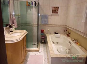 Imagem 1 · Casa para venda em Valparaíso, Petrópolis