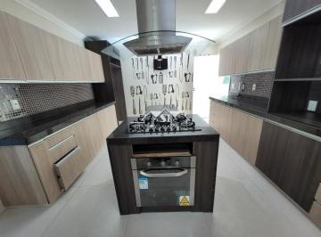 Imagem 1 · Casa para venda e aluguel em Quitandinha, Petrópolis